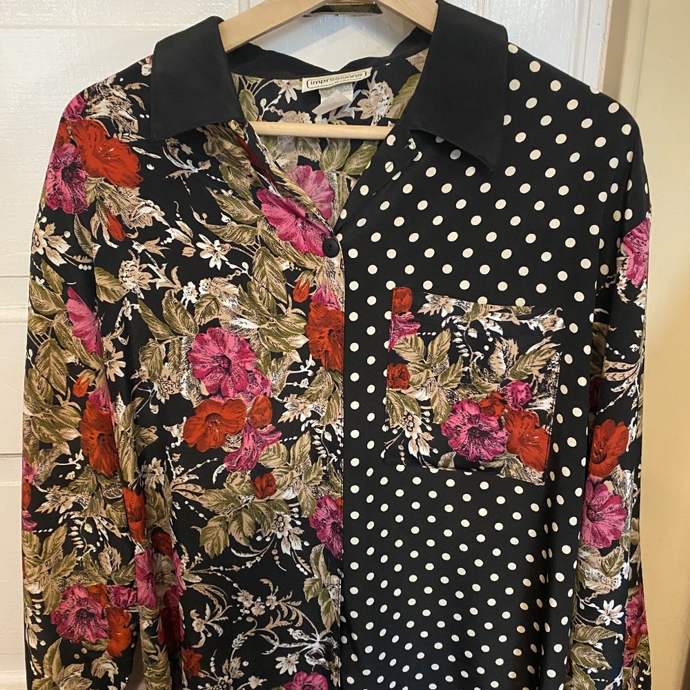 Women's Impressions of California Size 12 Floral Button Up